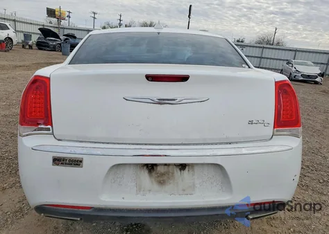 2017 Chrysler 300C из США, поврежденный, VIN 2C3CCAET8HH552418